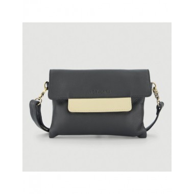 BOLSO HECHO A MANO DE PIEL MODELO FATEH SAUCE NEGRO VERALUNA
