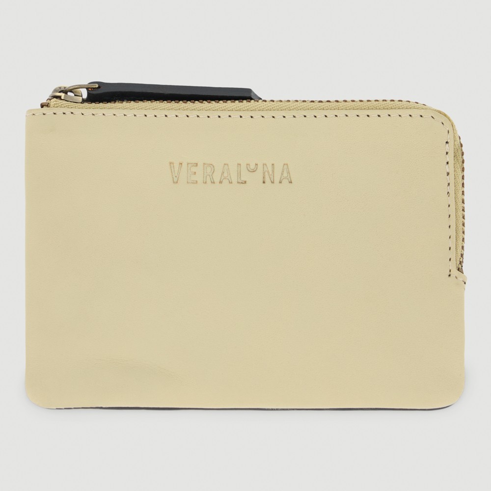 MONEDERO HECHO A MANO DE PIEL MODELO SAKURA SAUCE NEGRO VERALUNA