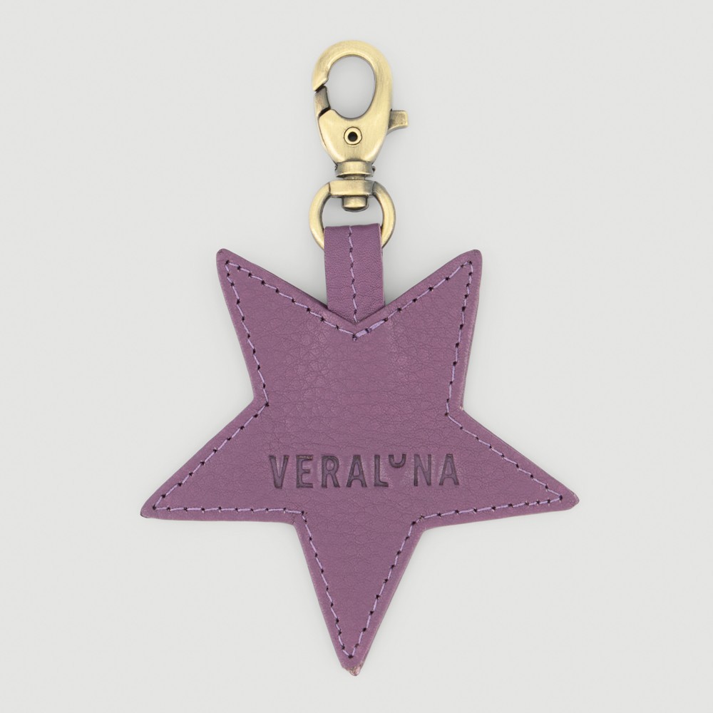 LLAVERO HECHO A MANO DE PIEL MODELO BITAN COLOR PRUNO VERALUNA