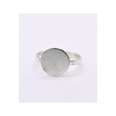 SET DE 2 ANILLOS ARTESANALES DE LATÓN PLATEADO