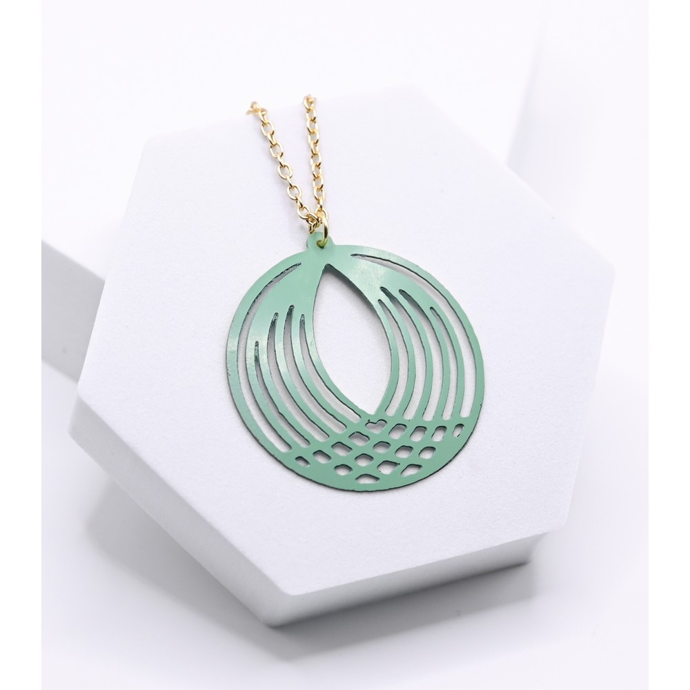 COLLAR ARTESANAL DE LATÓN COLOR SALVIA