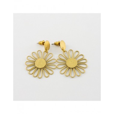 PENDIENTES ARTESANALES DE LATÓN CON MARGARITA DORADOS
