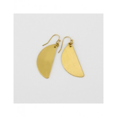 PENDIENTES ARTESANALES DE LATÓN CON SEMICIRCULOS DORADOS